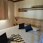 Aparthotel Tiny D'monts Brullioles